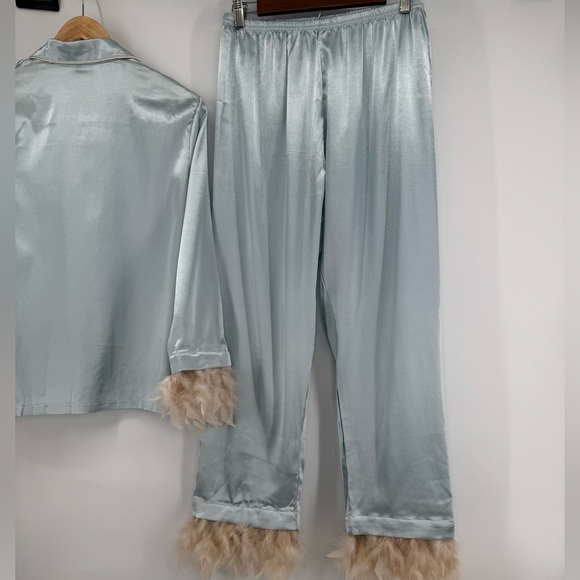 NIGHT Elegant Ocean Sea Satin Pajama Set with Feather Trim Glamorous Size 10 - Picture 7 of 9